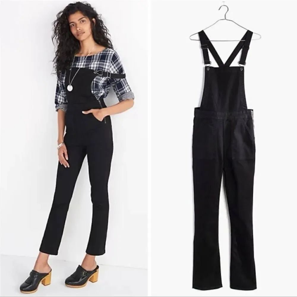 Madewell Cali Demi-Boot Jean Denim Overalls in Black Frost